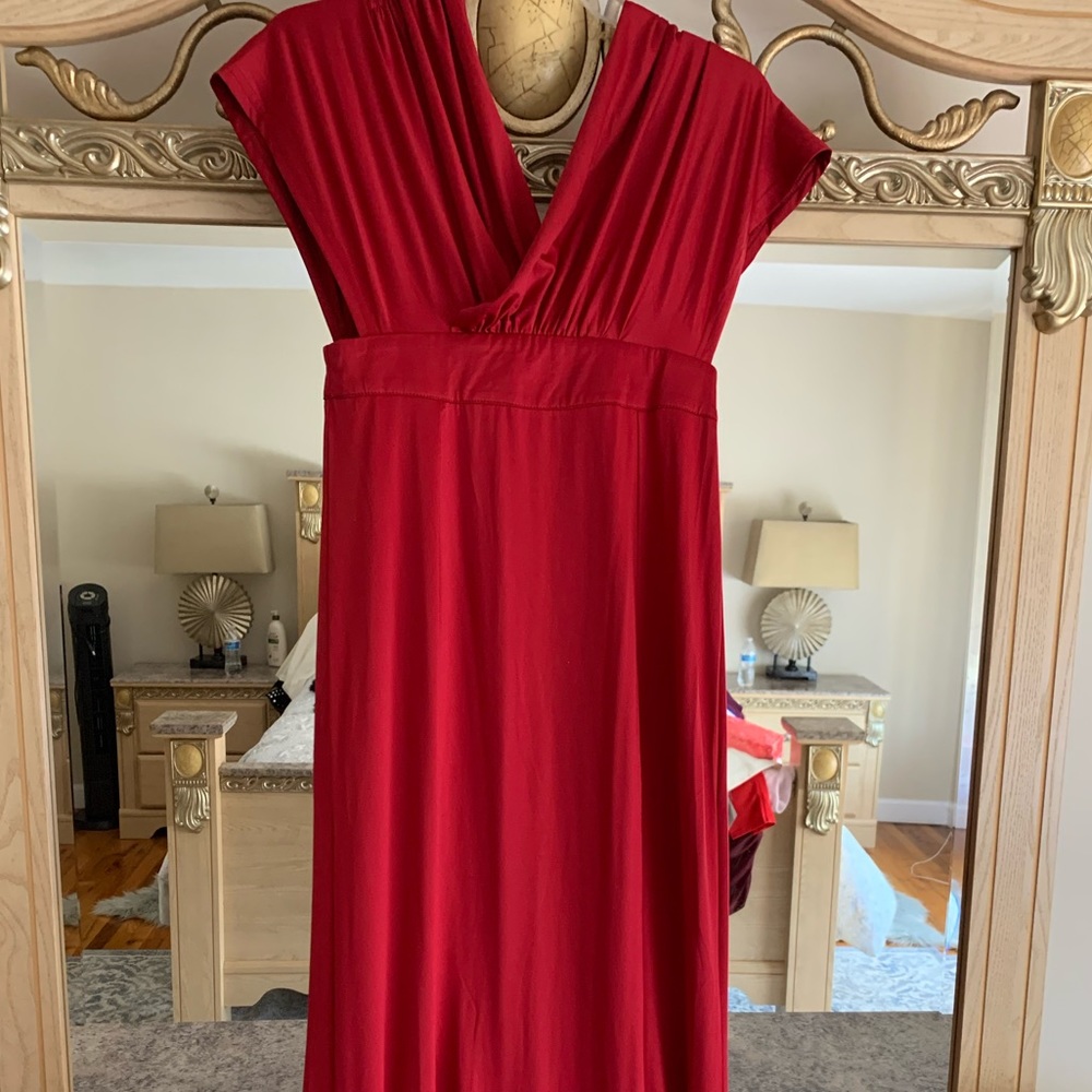 Brand NEW Red flowy dress